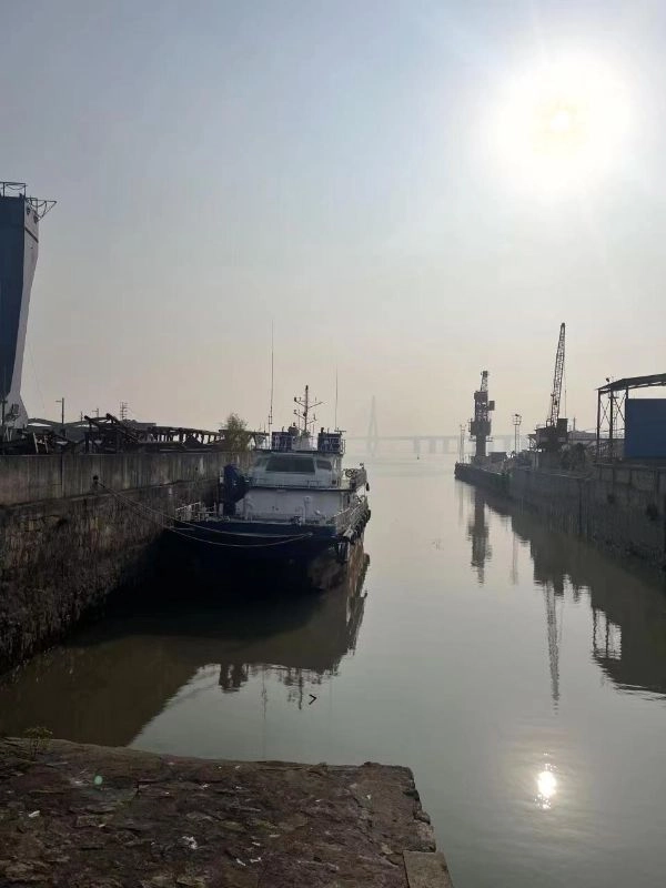 A3040 出售2017年双体近海航区钢质交通艇，ccs证书，双机1200kw，全国落户