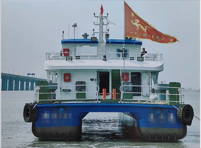 A4044 出售近海航区双体交通船（运维船） ZC证书，2023年建造， 钢铝结构， 主机600马力，船长34.8米宽8.5米深3.15米，广东看船 (3)