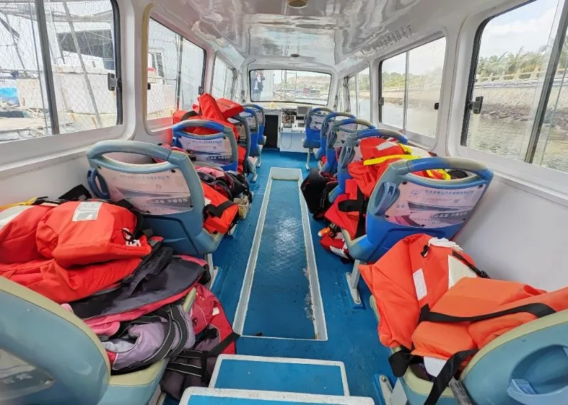 A3374 出售沿海交通艇，沿海航区，证书写交通艇，8.9米长，2.45米宽，核载12人，配员2人，配雅马哈200，ccs证书，珠三角看船。 (7)