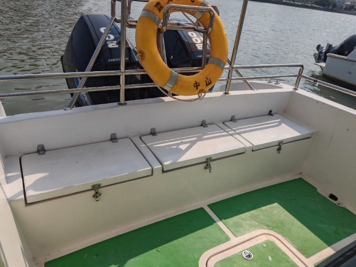 A4324 出售11.2米珠海飞驰双机300钓鱼艇一条，宽2.78米，额定人数10人，2023年建造，ccs四类艇，水星300挂机两台，100小时，准新艇，便宜处理。29万 (8)