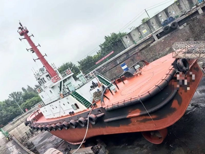 A3968 沿海A1+A2全回转拖轮 2011年10月 CCS船级社 3600匹马力 双主机陕柴6DS28型1325KW_1800马力X两台 在航船舶 设备配置齐全_消防设备齐全 (2)