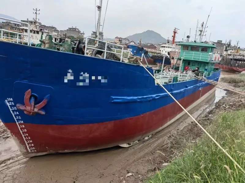 A3656 沿海供油船 2008年 长36.3宽6.2米 260吨单底单壳油船 CCS证书在适航期内！