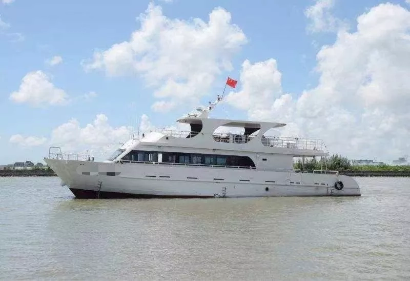 A3322 出售23.9米钢质游钓船一艘，宽6米，2019年建造，主机玉柴600马力两台，豪华装修，适合油井海钓，旅游运营，价格好，zc三类游艇证书，浙江看船！ (2)