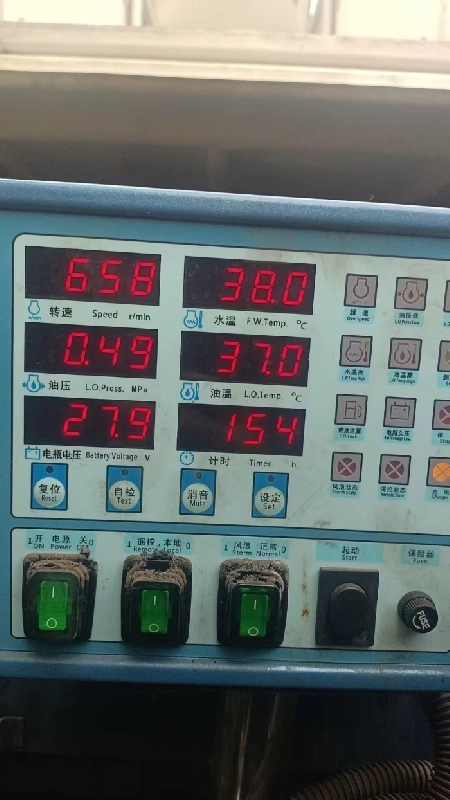 A4043出售一艘内河玻璃12米交通船。船舶类型交通船船最大船员人数2 人 乘客人数10人建造完工日期2015-06-03船体部分船宽2.58总长12.05 m m最大船宽船长11.082.68 m m型深1.30满 (7)