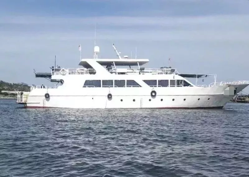 A3165 103尺(31米)二类航区，远洋海钓游艇，急售一口价155万。天津看船！ (2)
