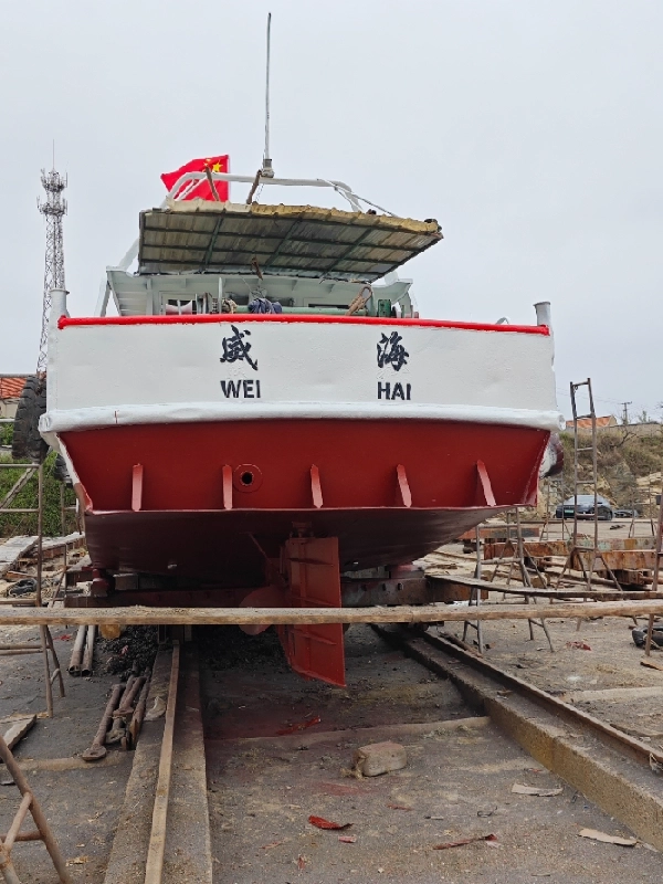A4077 2018年13.7米沿海交通艇,zc沿海小船证书,配员3位。