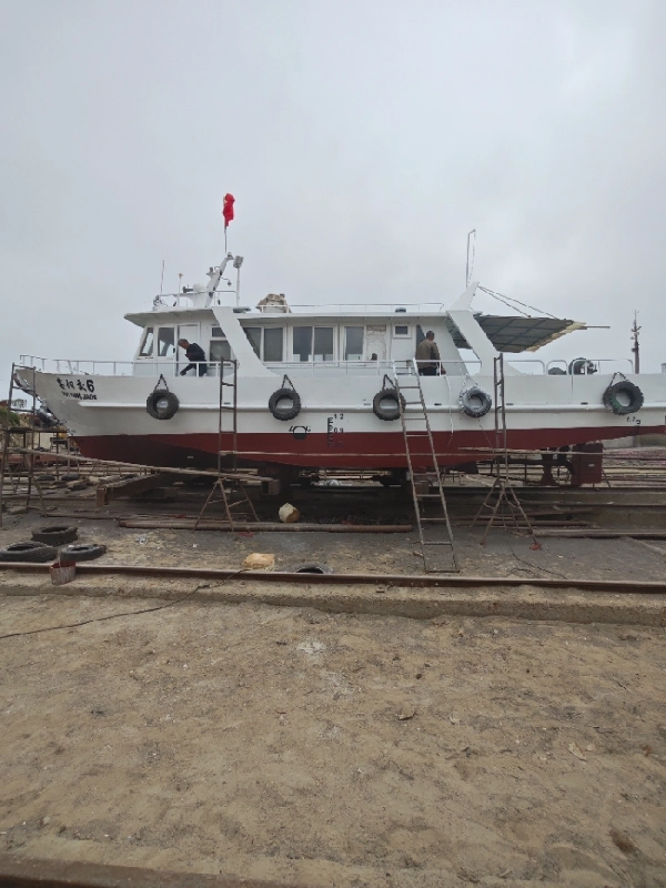 A4077 2018年13.7米沿海交通艇，zc沿海小船证书，配员3位。 (3)