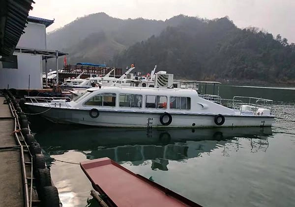 出售21座交通船，无证，价格非常吸引