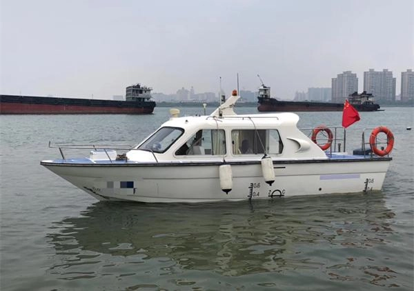 出售沿海小交通船，船况好！证书齐全！