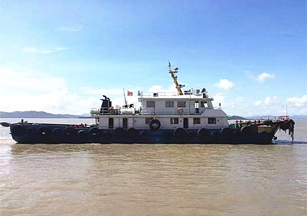 出售沿海交通船，中驾，正规大厂制造，实价220万。