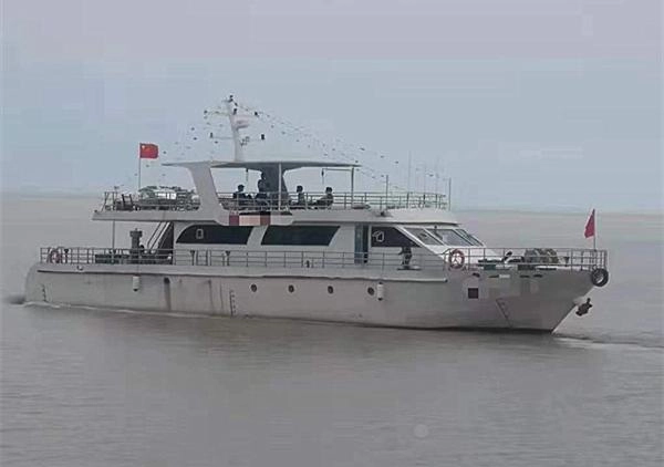 L175 出售28米二类钢制游艇，2019年建造，zc船检，西沙，油井海钓利器，接手马上可以经营海钓生意，价格160万！