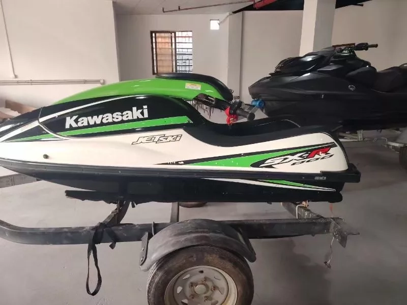 A3751 川崎单人艇800,2冲800cc,水中“古巴雪茄",有懂欣赏味道的吗?一代经典!