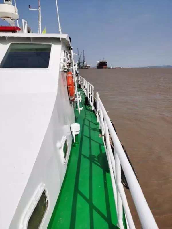 A3413 出售19米5交通艇宽4米8，285匹潍柴发动机，2016年生产钢质，沿海ZC证书（浙江看船） (4)