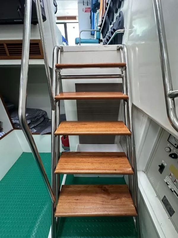 A3927 出售50尺双洋马440钓鱼艇，CCS二类游艇证书，额定12人，2021年建造，钓鱼装备齐全，奥玛明盘180万 (12)