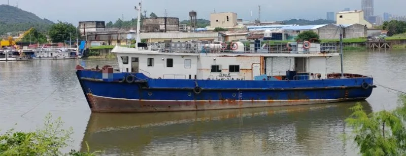 A3404 26米南油钓鱼船，宽7.5米，型深4米，2010年建造，ccs证书，康明斯400匹2台，20个床位，每个房间都配备空调，2台卫星WiFi，厨房，冰仓，活洱仓，航速13节，接手即营利，奥玛明盘48万！
