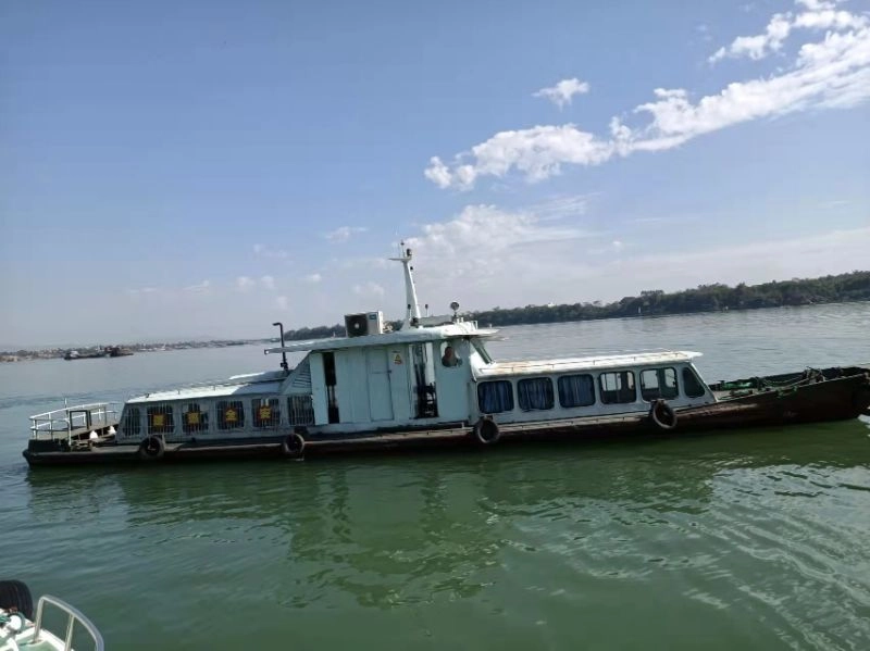 A3061 出售内河22米长,铁质交通船,3.5米宽,玉柴150马力全新机器,几万块!(广西看船)