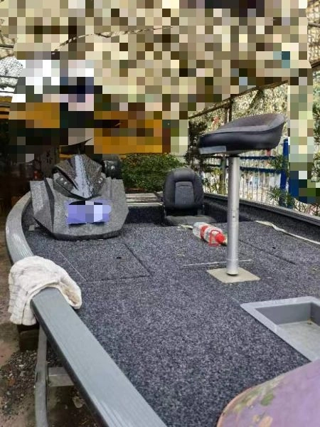 A2987 铝合金路亚艇，4.98米船身、水星红标60匹110小时、 拖车带牌、汉飞12V带GPS脚控 、100安启动电池，价格美丽！ (2)