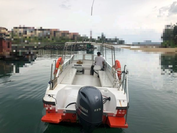 L194  出售沿海平静水域交通小艇一艘，长7.52米宽2.2米，雅马哈115四冲机器，2020年建造，ccs证书全国落户，船况非常新，难得的好艇。 (2)