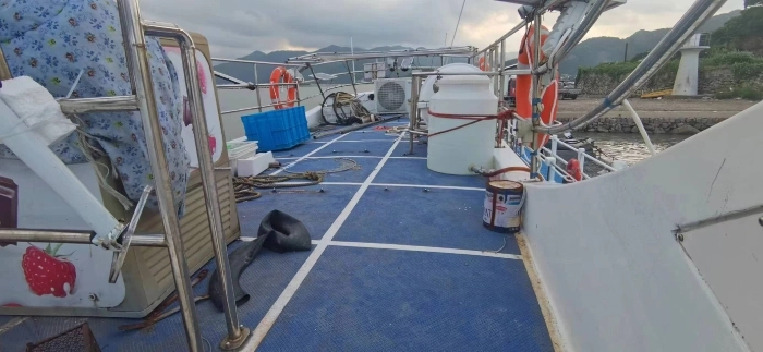 A4079 出国产飞桥游艇长18.45米宽4.2米ZC三类带夜航420潍柴发动机，10kw发电机，具备KTV厨房、独立卫生间 (3)