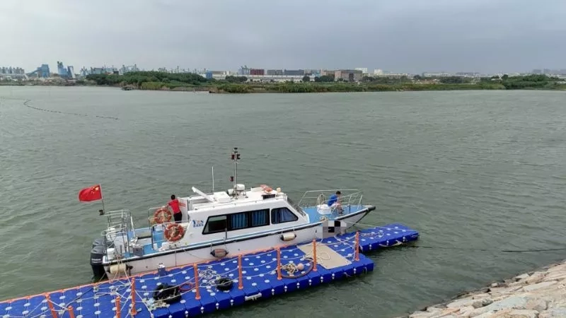 A3679 沿海玻璃钢交通船，长10.65米宽3米，型深1.6米，雅马哈双机四冲200挂机，2017年建造，ccs证书，12客位，全国落户。 (2)