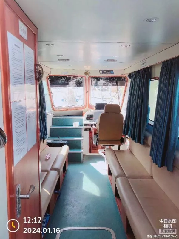 A3679 沿海玻璃钢交通船，长10.65米宽3米，型深1.6米，雅马哈双机四冲200挂机，2017年建造，ccs证书，12客位，全国落户。 (8)