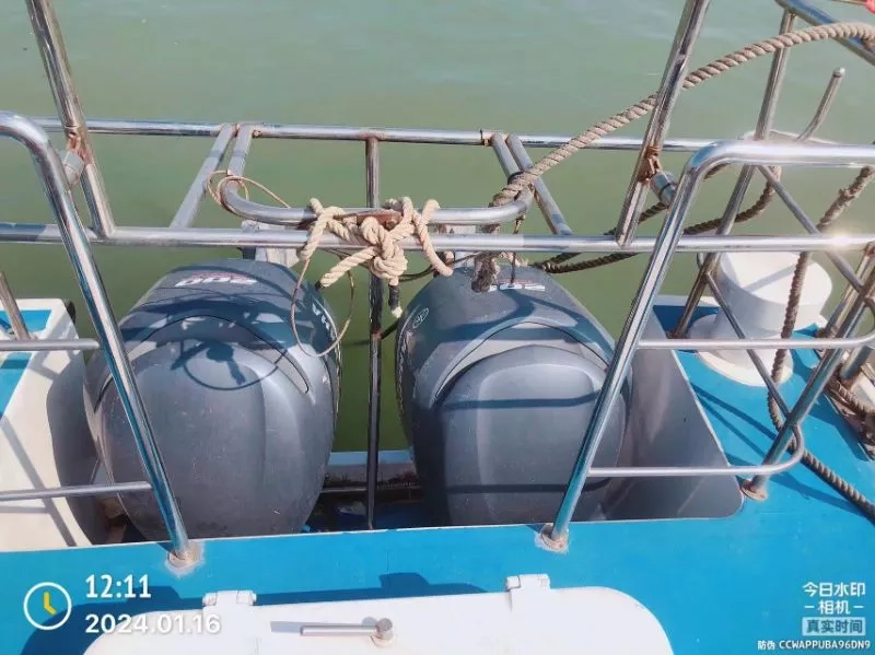 A3679 沿海玻璃钢交通船，长10.65米宽3米，型深1.6米，雅马哈双机四冲200挂机，2017年建造，ccs证书，12客位，全国落户。 (9)