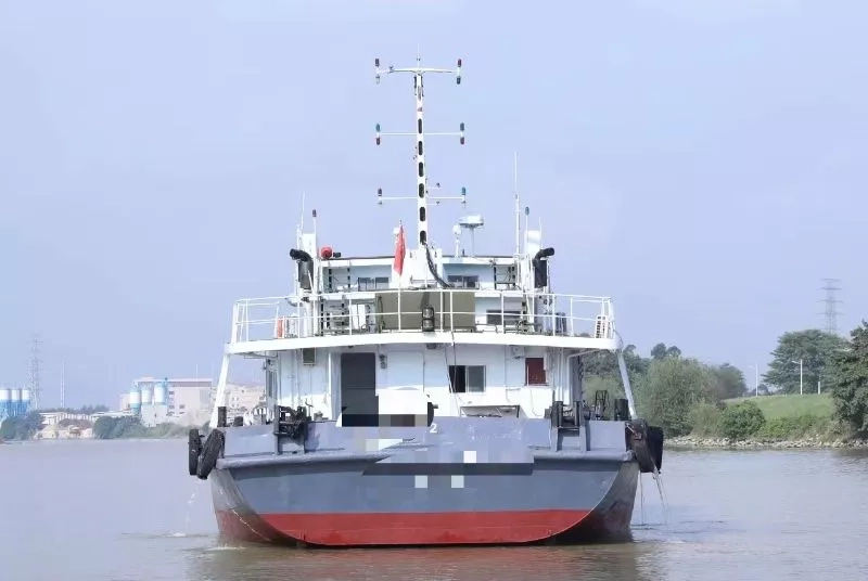 A3758 出售内河570吨油船，主机6160  370马力两台，1998年建造，ccs证书，全部检验好，随时开航，
全网明盘报价98万！ (3)