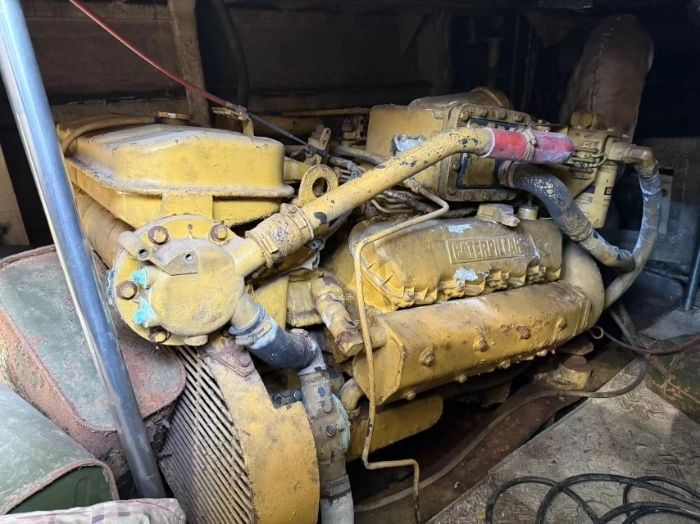A4348 出售进口玻璃钢退役交通船，全进口轮机，卡特彼勒3406，437马力两台，IRM 齿轮箱，奥南16ke发电机，船长：15.60m型宽：4.80m 型深：2.10m,乘客定额：11人1996年台湾建造， 奥玛明盘28万 (8)