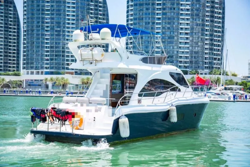 A3713 出售48尺飞桥游艇，2016年建造，玉柴235kw主机两台，ccs证书。全国落户。 (2)