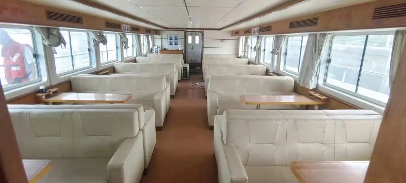 A3491 出售27米双体交通船，双机潍柴300发动机，78客位2013年生产ZC证书（山东看船） (6)