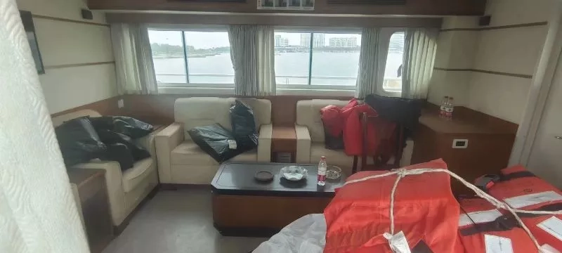 A3491 出售27米双体交通船，双机潍柴300发动机，78客位2013年生产ZC证书（山东看船） (7)