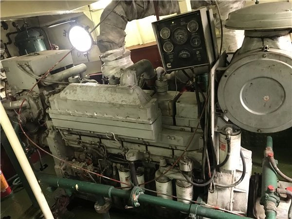 #L 152 出售沿海30米钢质交通船一艘，2002年建造，ccs证书！ (10)