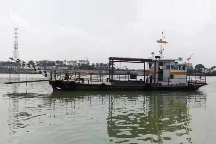 A4087 打包出售三条内河B级客渡船，长14米，宽3.5.米，ccs证书，2003年船龄，三条一共打包卖16万。 (2)