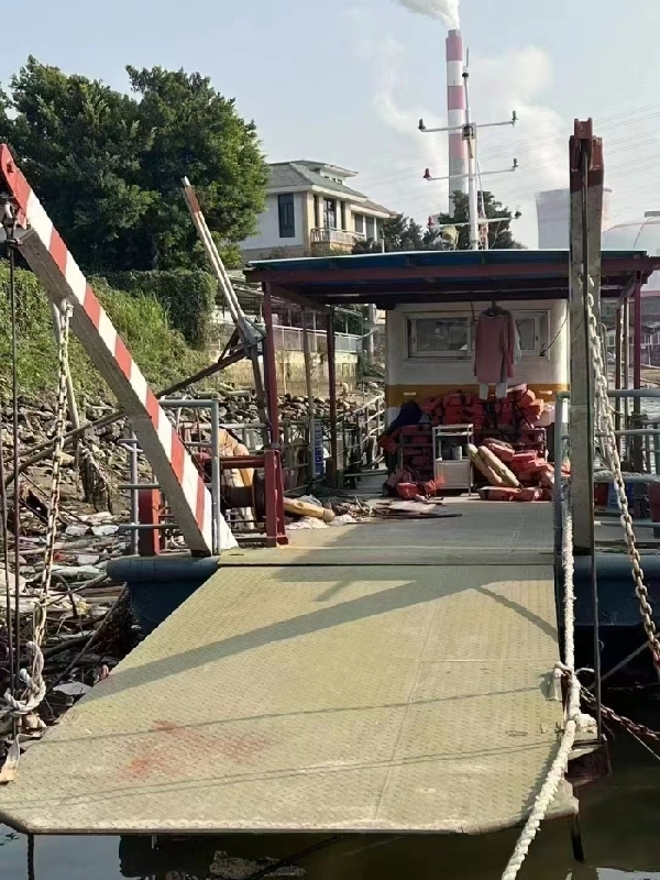 A4087 打包出售三条内河B级客渡船，长14米，宽3.5.米，ccs证书，2003年船龄，三条一共打包卖16万。 (4)