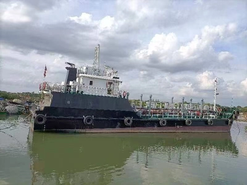 A2998 出售300吨油船，新船少用！CCS证书齐全！直接船东，价格实惠！ (2)