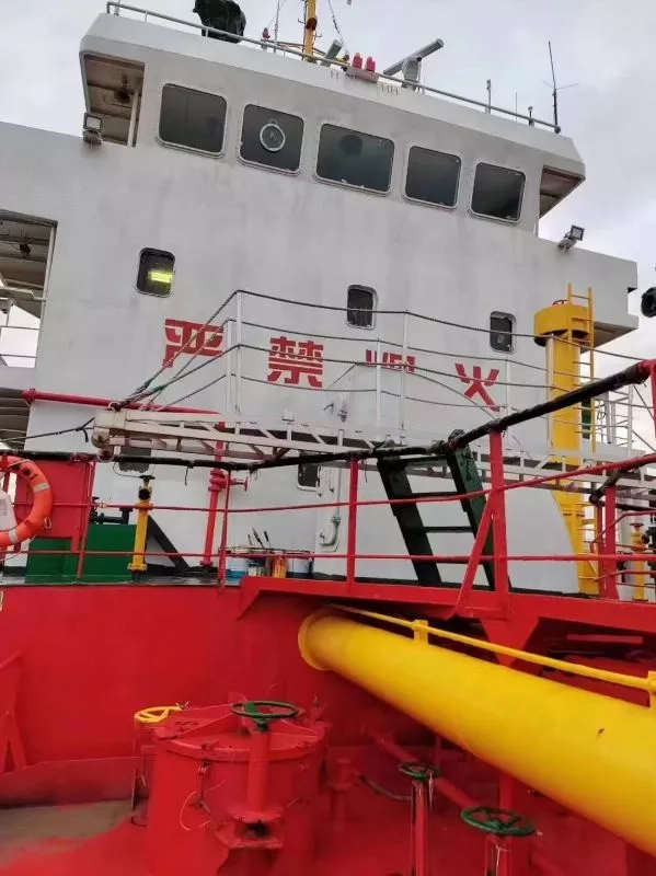 A3929 新到港10年1339吨CCS双底双壳油船，实际可装1600吨汽油或柴油，今年三月做的全船大保养。极品船 (4)