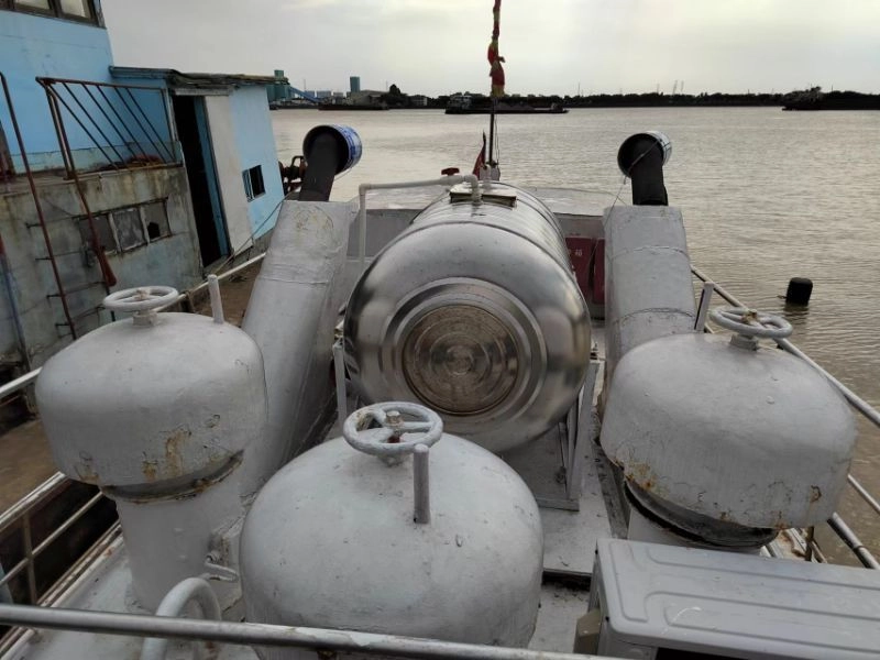 #L 166 出售25米钢质沿海交通船一艘，主机康明斯400马力两台，zc证书，2003年建造，船况漂亮，明盘55万（广东看船） (10)