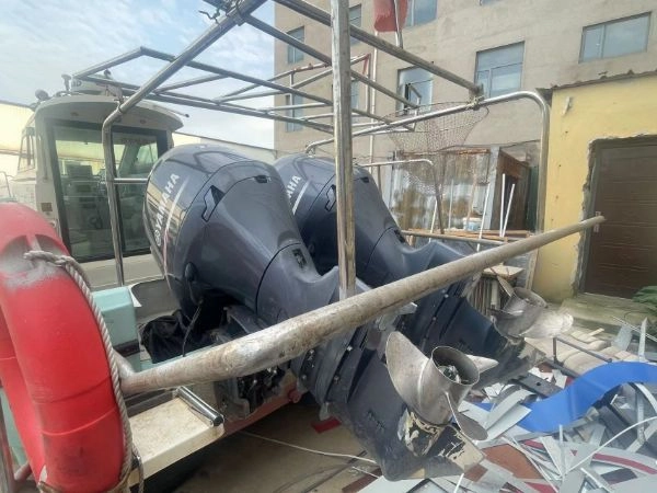 A2845 出售9.6米/昊运钓鱼艇/ zc证书/双机雅马哈150/1000小时/手续齐 (5)