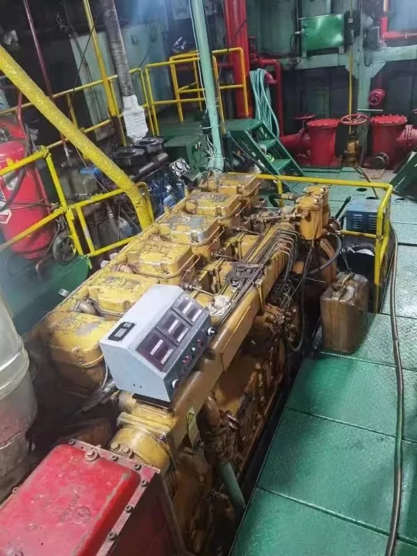 A3690 供油船2010年CCS检验，双底双壳1000吨，船长51米，船宽9.6米，型深4.1米，主机济南6190/612马力，无抵押，无运力，船刚保养好，船况精品，海南看船 (4)