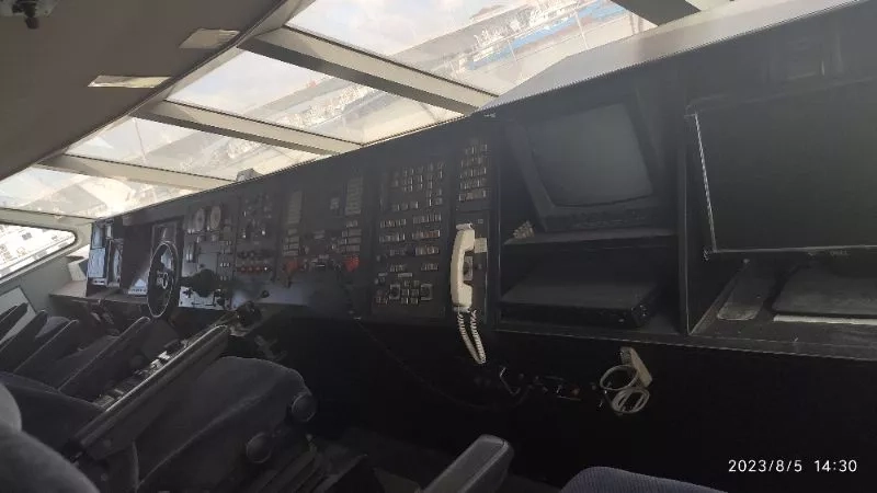 A3649 沿海双体高速交通船（铝合金）日本制造，CCS船速30节。总长31.5米,垂线间长28.07米,型宽9.8米,型深3.5米,满载吃水2.05米 江苏看船！ (7)