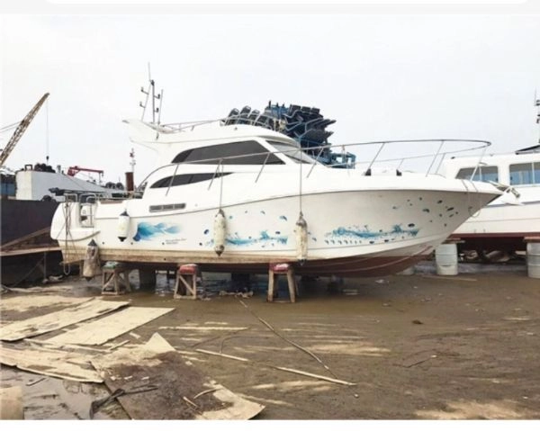 A2914 挑战全网最底价飞桥游艇，36尺，更换全新潍柴发动机，CCS证书，全国落户。