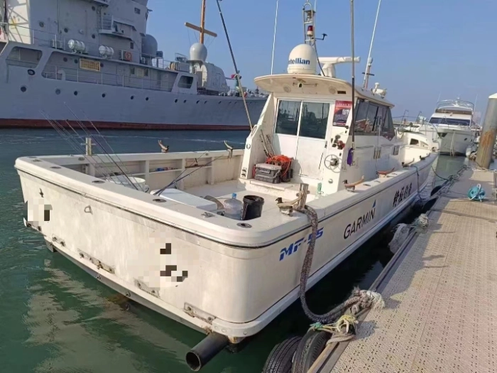 A4122 zc三类手续55尺钓鱼艇洋马650柴油发动机，发电机空调鱼探雷达齐全！ (2)