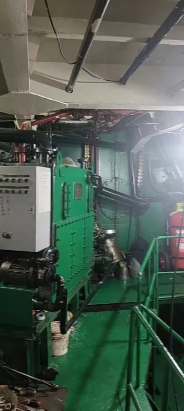 A3164 出售2016年改建成品运输油船，长53.2米，宽9.2米，型深4.1米，参考载货量860T，锅炉加温，全国交通部运力（广东看船） (11)