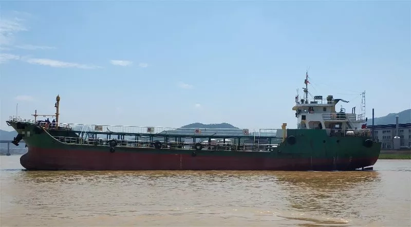 A3164 出售2016年改建成品运输油船，长53.2米，宽9.2米，型深4.1米，参考载货量860T，锅炉加温，全国交通部运力（广东看船） (2)