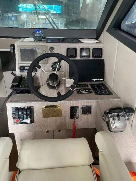 A2811 出售50尺二类钓鱼艇一艘，2021年建造，主机3台铃木300挂机，带水冷发电机，ccs证书，全国落户。 (4)