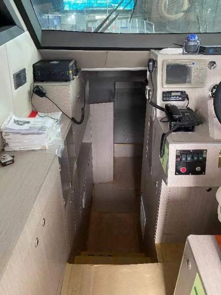 A2811 出售50尺二类钓鱼艇一艘，2021年建造，主机3台铃木300挂机，带水冷发电机，ccs证书，全国落户。 (6)
