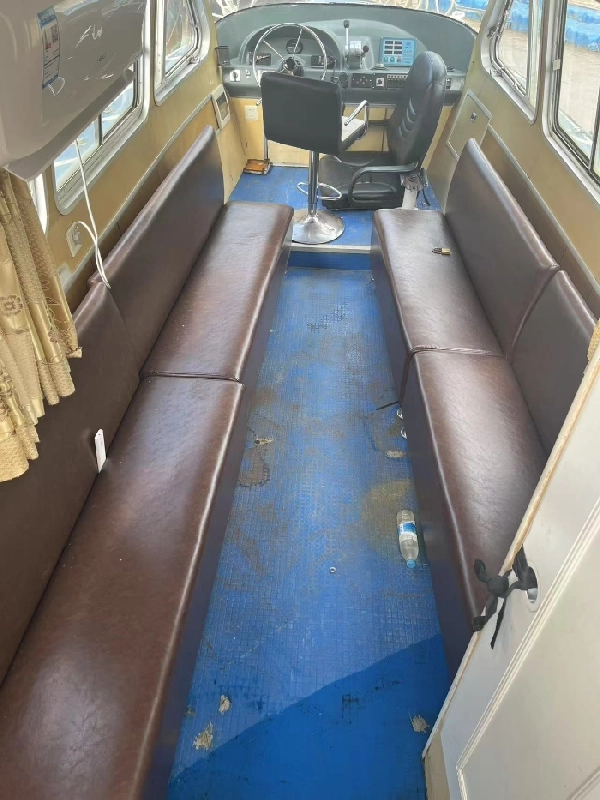 A4235 出售太阳鸟游艇，总长12	m	型宽2.6	m	主机潍柴150主机动力，保养好，成色新，全网明盘4.5万元，可能是全网最便宜的太阳鸟游艇！ (3)