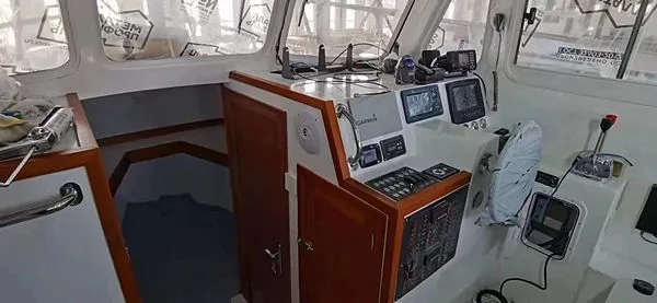 A3323 出售美国远洋钓金枪鱼艇，长15米宽3.8米，维柴600马力，航速25节，2022年建造，ccs证书全国落户，二类航区，广东看船！ (6)