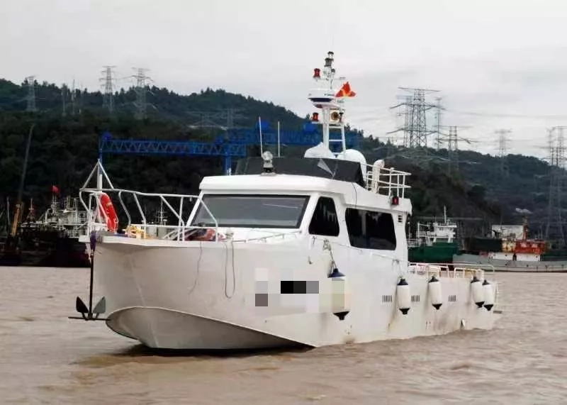 A3543 出售18米铝合金二类钓鱼艇一艘，底轴潍柴550马力主机，航速23节，带陀螺仪，带海水淡化机，2023年建造。zc证书，全新现船出售！浙江看船（可以改ccs） (2)